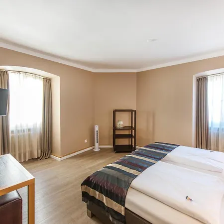 Altstadt & Cafe 3* Κόμπλεντς