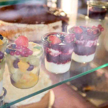 Altstadt & Cafe Ξενοδοχείο 3*