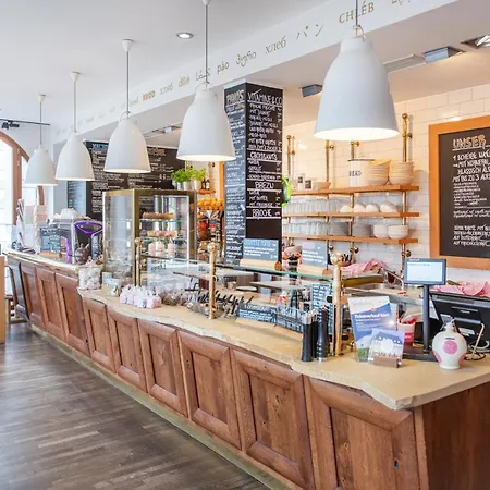 Hotel Altstadt & Cafe